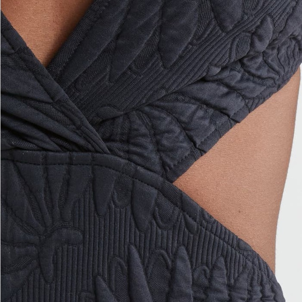 Farm Rio Copabanana Side Cutout Quilted One-Piece Swimsuit - Picture 4 of 10